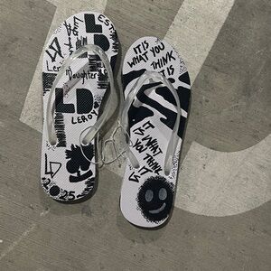 Graphic Black and White LEROY’S DAUGHTER Flip Flops